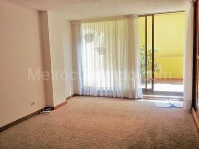 Apartamento en venta en Bella Suiza, Bogotá · foto 2 de 10
