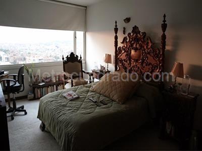 Apartamento de 3 alcobas en arriendo en El Refugio, Bogotá, 168 m² · foto 4 de 5
