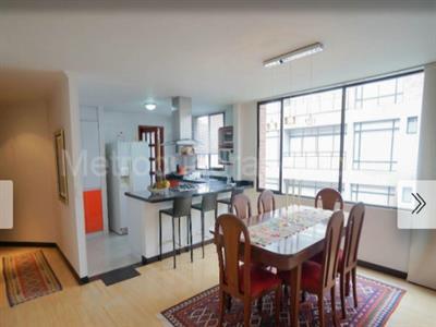 Apartamento de 3 alcobas en venta en Chico, Bogotá, 170 m² · foto 2 de 8