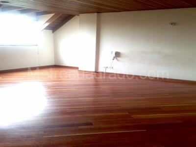 Apartamento de 3 alcobas en venta en Santa Barbara Occidental, Bogotá, 180 m² · foto 3 de 12