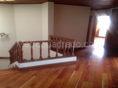 Apartamento de 3 alcobas en venta en Santa Barbara Occidental, Bogotá, 180 m² · foto 7 de 12