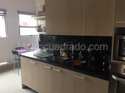 Apartamento de 3 alcobas en venta en Chico Reservado, Bogotá, 208 m² · foto 5 de 14