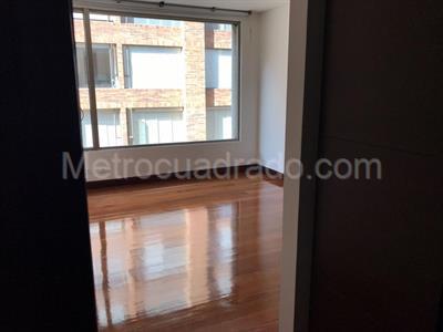 Apartamento en venta en Chico, Bogotá · foto 15 de 19