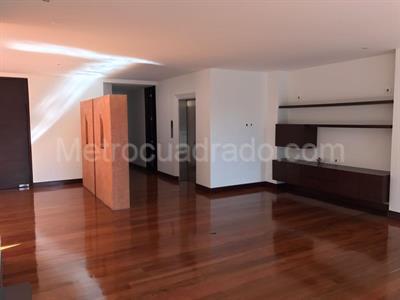 Apartamento en venta en Chico, Bogotá · foto 17 de 19