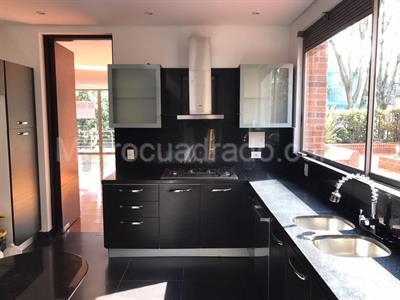 Apartamento en venta en Chico, Bogotá · foto 6 de 19