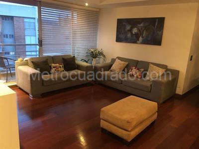 Apartamento en venta en Niza, Bogotá · foto 2 de 15