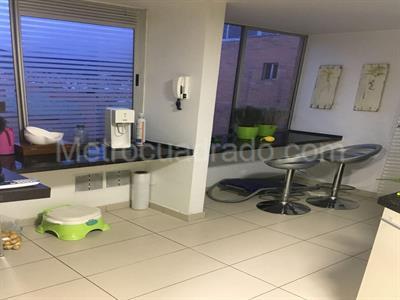 Apartamento en venta en Niza, Bogotá · foto 8 de 15