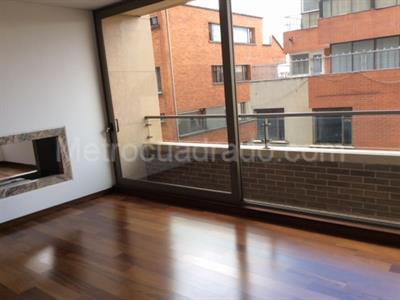 Apartamento en venta en Chico Alto, Bogotá · foto 3 de 15