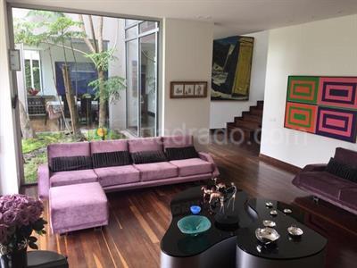 Casa de 4 alcobas en venta en Hacienda San Simon, Bogotá, 400 m² · foto 2 de 19