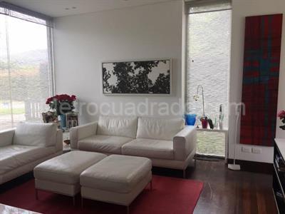 Casa de 4 alcobas en venta en Hacienda San Simon, Bogotá, 400 m² · foto 4 de 19