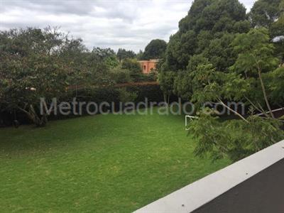 Casa de 4 alcobas en venta en Hacienda San Simon, Bogotá, 400 m² · foto 9 de 19