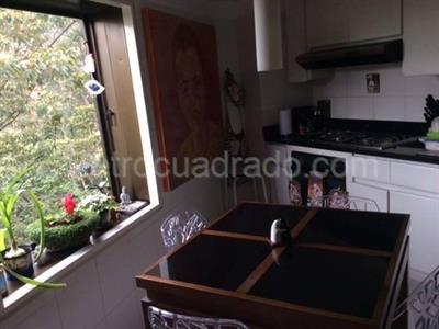 Apartamento de 3 alcobas en venta en Los Rosales, Bogotá, 200 m² · foto 13 de 13
