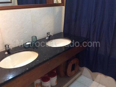 Apartamento de 3 alcobas en venta en Los Rosales, Bogotá, 200 m² · foto 9 de 13