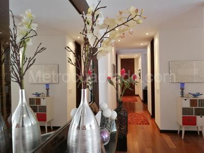 Apartamento de 3 alcobas en venta en Los Rosales, Bogotá, 210 m² · foto 8 de 17
