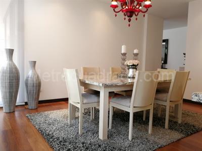 Apartamento de 3 alcobas en venta en Los Rosales, Bogotá, 210 m² · foto 9 de 17