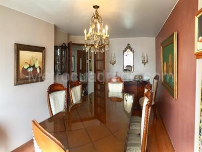 Apartamento de 3 alcobas en venta en San Patricio, Bogotá, 178 m² · foto 3 de 4