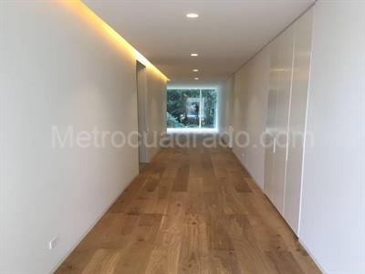 Apartamento de 4 alcobas en venta en Bogotá, 367 m² · foto 2 de 7