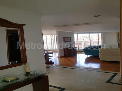 Apartamento en venta en Chico Navarra, Bogotá · foto 10 de 10