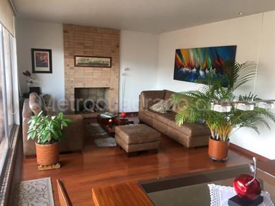 Apartamento en venta en Santa Barbara Occidental, Bogotá · foto 3 de 14