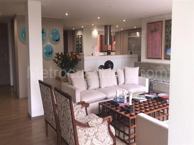 Apartamento en venta en Chico Alto, Bogotá · foto 2 de 6