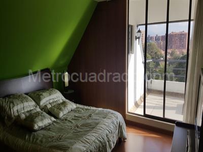 Apartamento de 3 alcobas en venta en Colina, Bogotá, 162 m² · foto 2 de 15