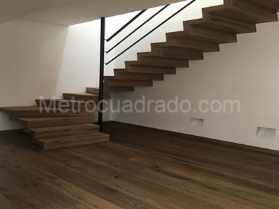 Apartamento de 3 alcobas en venta en La Cabrera, Bogotá, 570 m² · foto 12 de 16