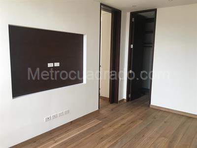 Apartamento de 3 alcobas en venta en La Cabrera, Bogotá, 570 m² · foto 15 de 16