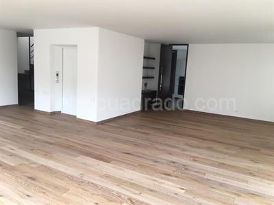 Apartamento de 3 alcobas en venta en La Cabrera, Bogotá, 570 m² · foto 3 de 16