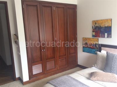 Apartamento de 3 alcobas en venta en Bosque Medina, Bogotá, 254 m² · foto 9 de 17