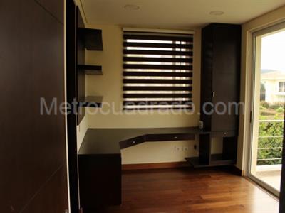 Casa de 4 alcobas en venta en San Simon, Bogotá, 425 m² · foto 13 de 18