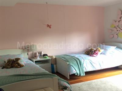 Apartamento de 3 alcobas en venta en Cerros De Los Alpes, Bogotá, 348 m² · foto 14 de 20