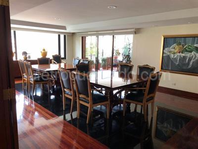 Apartamento de 3 alcobas en venta en Los Rosales, Bogotá, 700 m² · foto 3 de 12