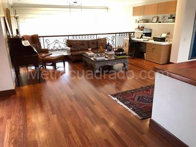 Apartamento de 3 alcobas en venta en Los Rosales, Bogotá, 700 m² · foto 6 de 12