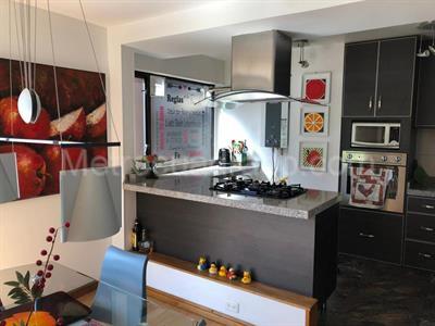 Apartamento en venta en La Carolina, Bogotá · foto 2 de 7