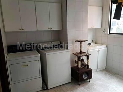 Apartamento de 4 alcobas en venta en La Cabrera, Bogotá, 320 m² · foto 4 de 16
