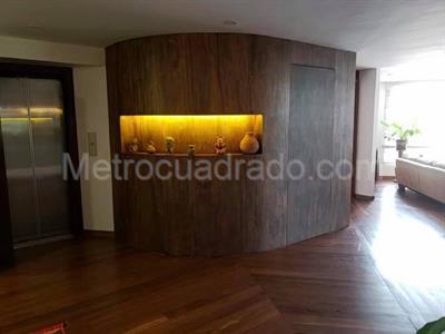 Apartamento de 4 alcobas en venta en La Cabrera, Bogotá, 320 m² · foto 6 de 16