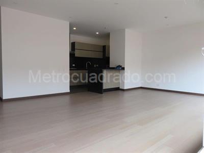 Apartamento en venta en Chico Navarra, Bogotá · foto 6 de 13