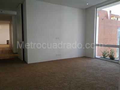 Apartamento de 2 alcobas en venta en Chico, Bogotá, 136 m² · foto 10 de 14
