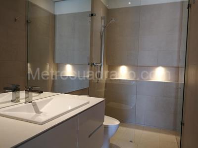 Apartamento de 2 alcobas en venta en Chico, Bogotá, 136 m² · foto 13 de 14