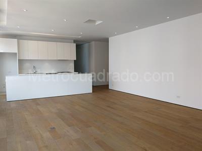 Apartamento de 2 alcobas en venta en Chico, Bogotá, 136 m² · foto 5 de 14