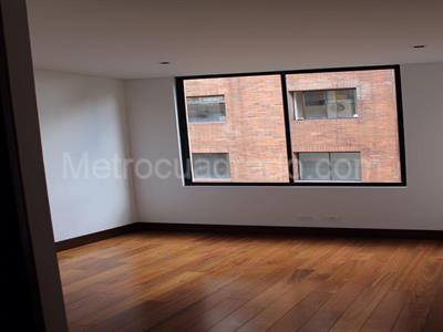 Apartamento en venta en Los Rosales, Bogotá · foto 3 de 19