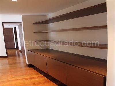 Apartamento en venta en Los Rosales, Bogotá · foto 4 de 19