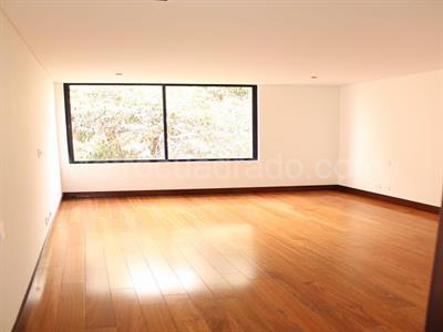 Apartamento en venta en Los Rosales, Bogotá · foto 8 de 19