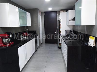 Apartamento en venta en Los Rosales, Bogotá · foto 12 de 20