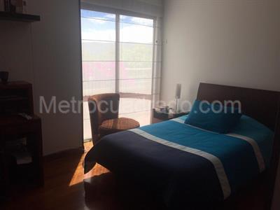 Apartamento de 4 alcobas en venta en Balcones De Lindaraja, Bogotá, 192 m² · foto 14 de 20