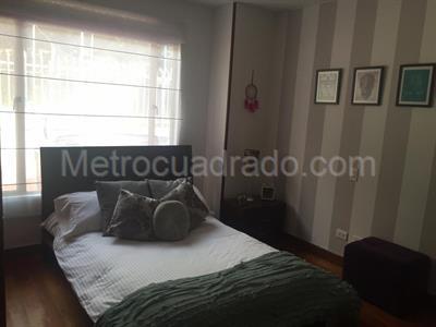 Apartamento de 4 alcobas en venta en Balcones De Lindaraja, Bogotá, 192 m² · foto 7 de 20
