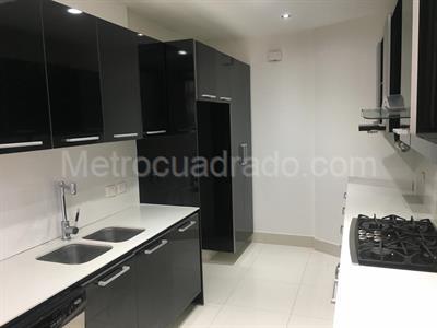 Apartamento en venta en Chico Navarra, Bogotá · foto 5 de 11