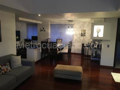 Apartamento en venta en Niza, Bogotá · foto 2 de 18