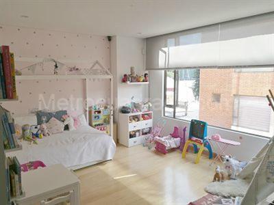 Apartamento de 3 alcobas en venta en Santa Bibiana, Bogotá, 186 m² · foto 15 de 19
