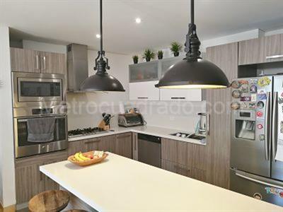 Apartamento de 3 alcobas en venta en Santa Bibiana, Bogotá, 186 m² · foto 8 de 19